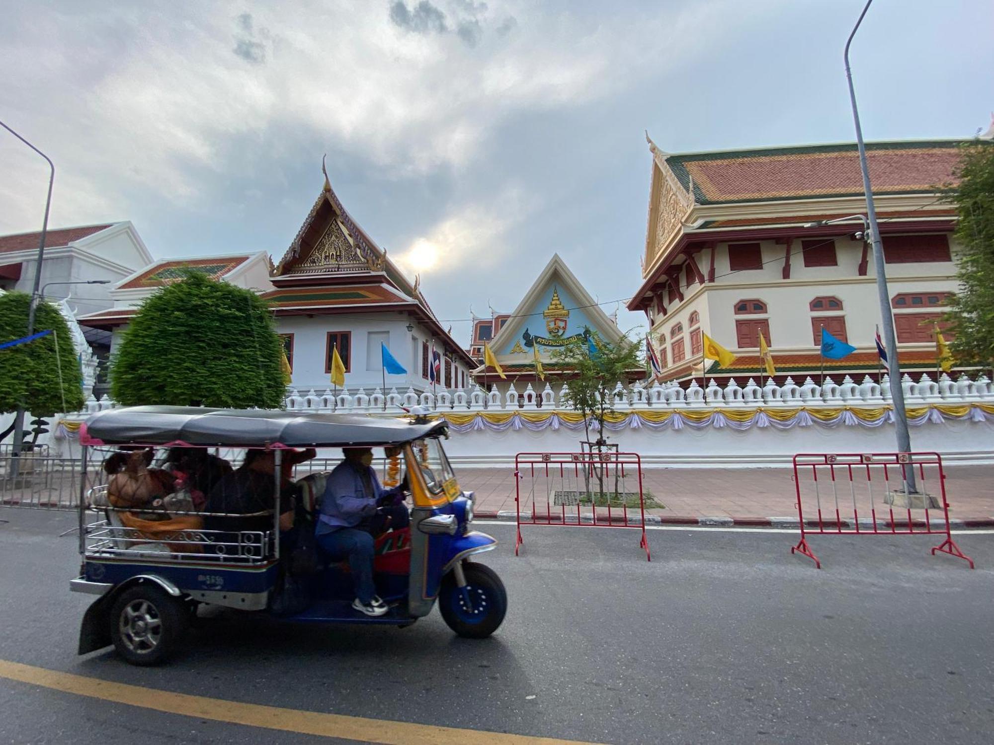 Bangkok Neighborhood Hostel Экстерьер фото
