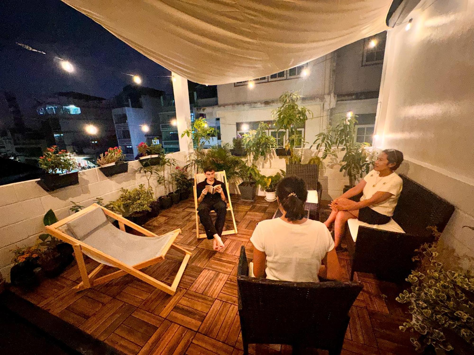 Bangkok Neighborhood Hostel Экстерьер фото