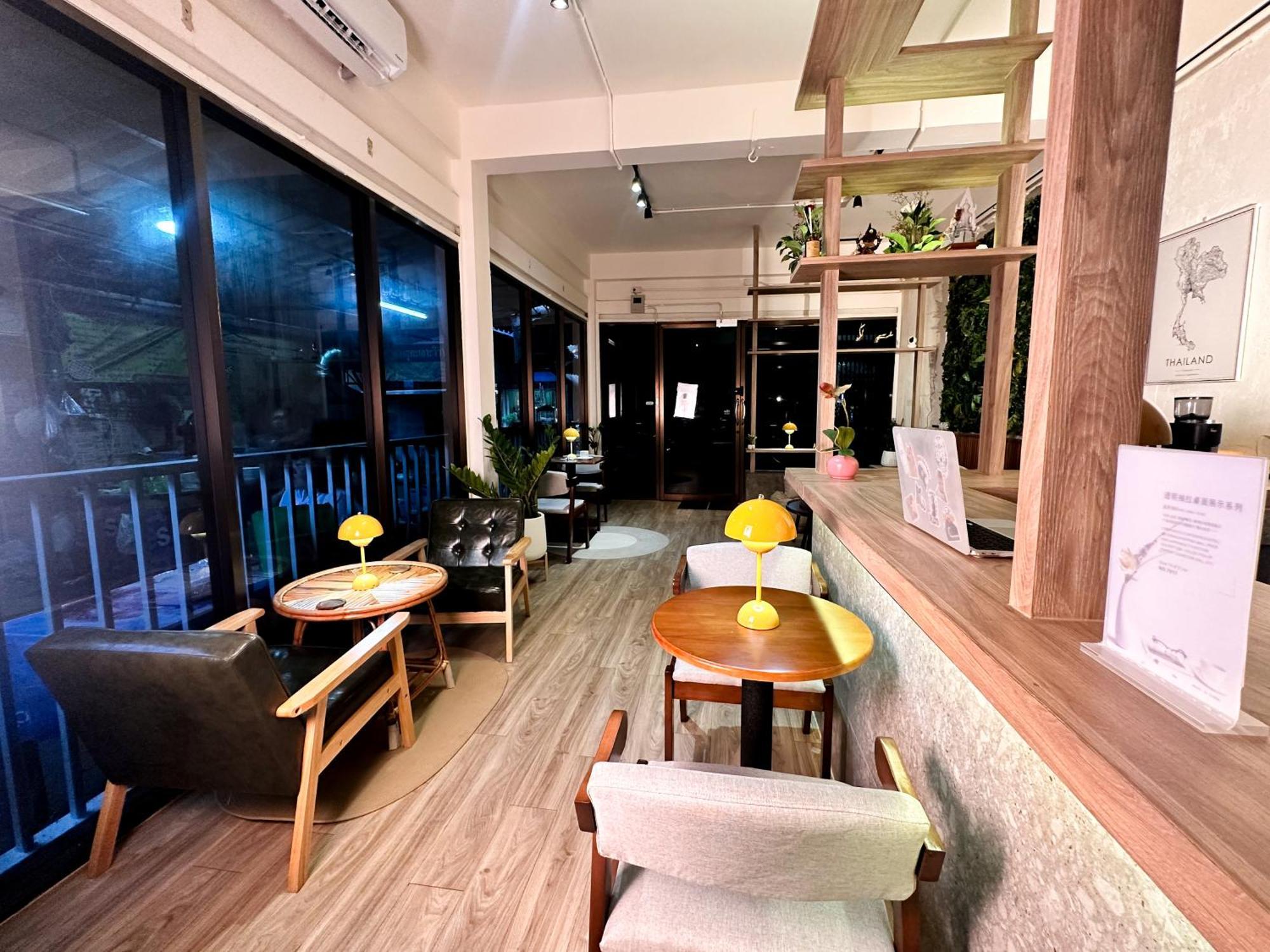 Bangkok Neighborhood Hostel Экстерьер фото